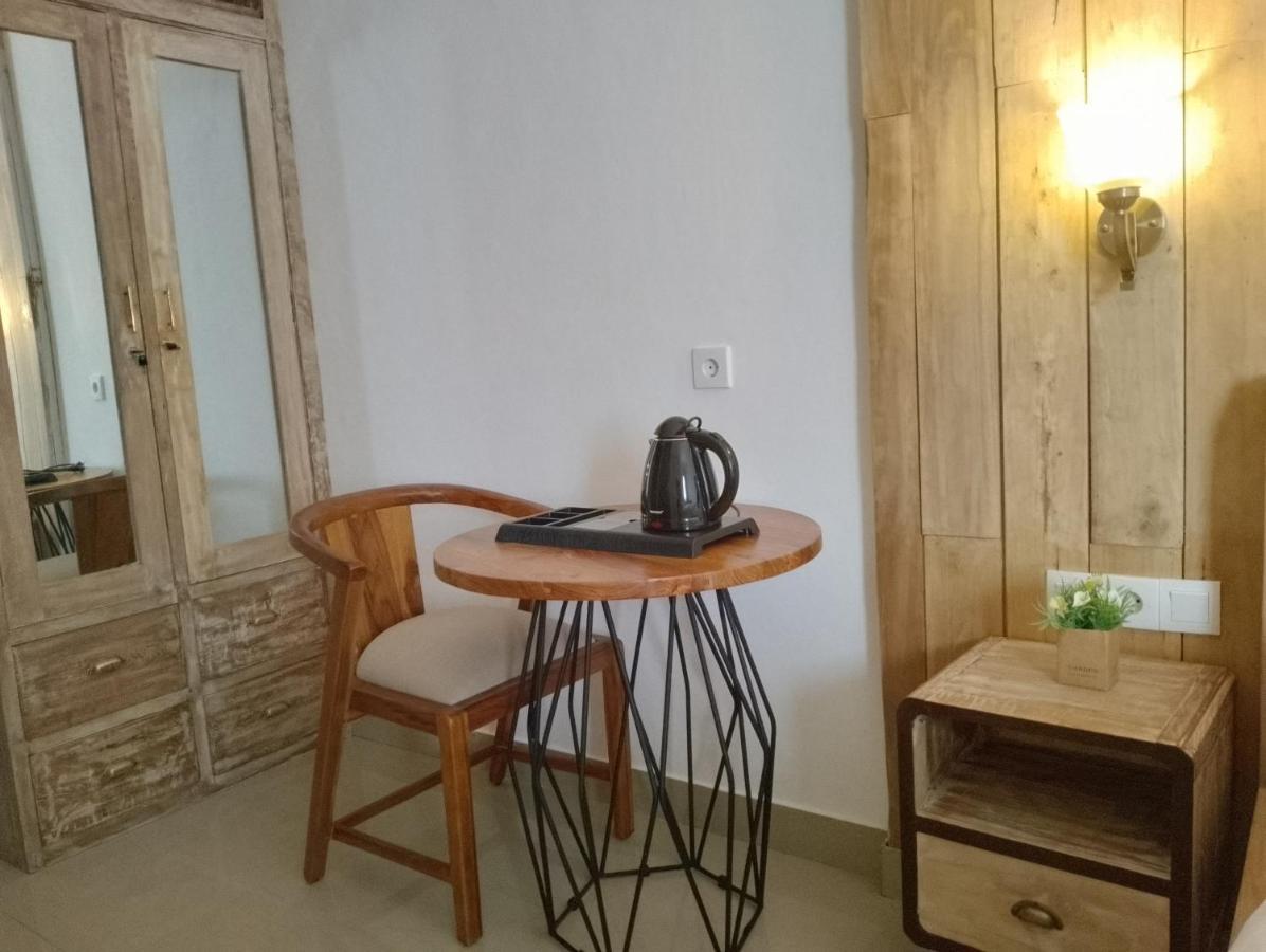 Oki Taru Residence Кута Екстер'єр фото